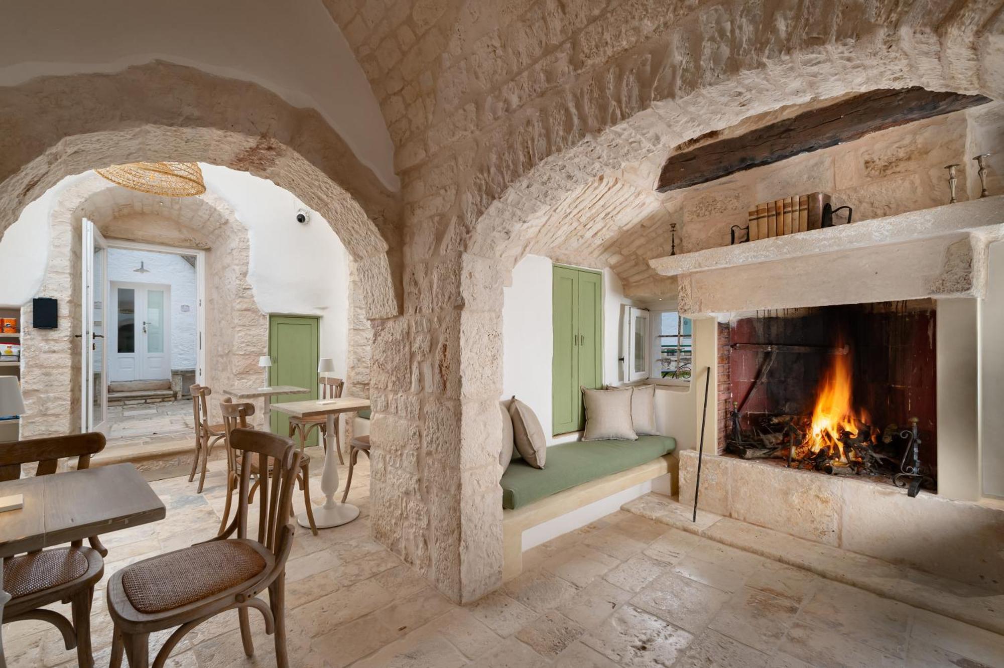 Agriturismo Masseria Aprile لوكوروتوندو المظهر الخارجي الصورة