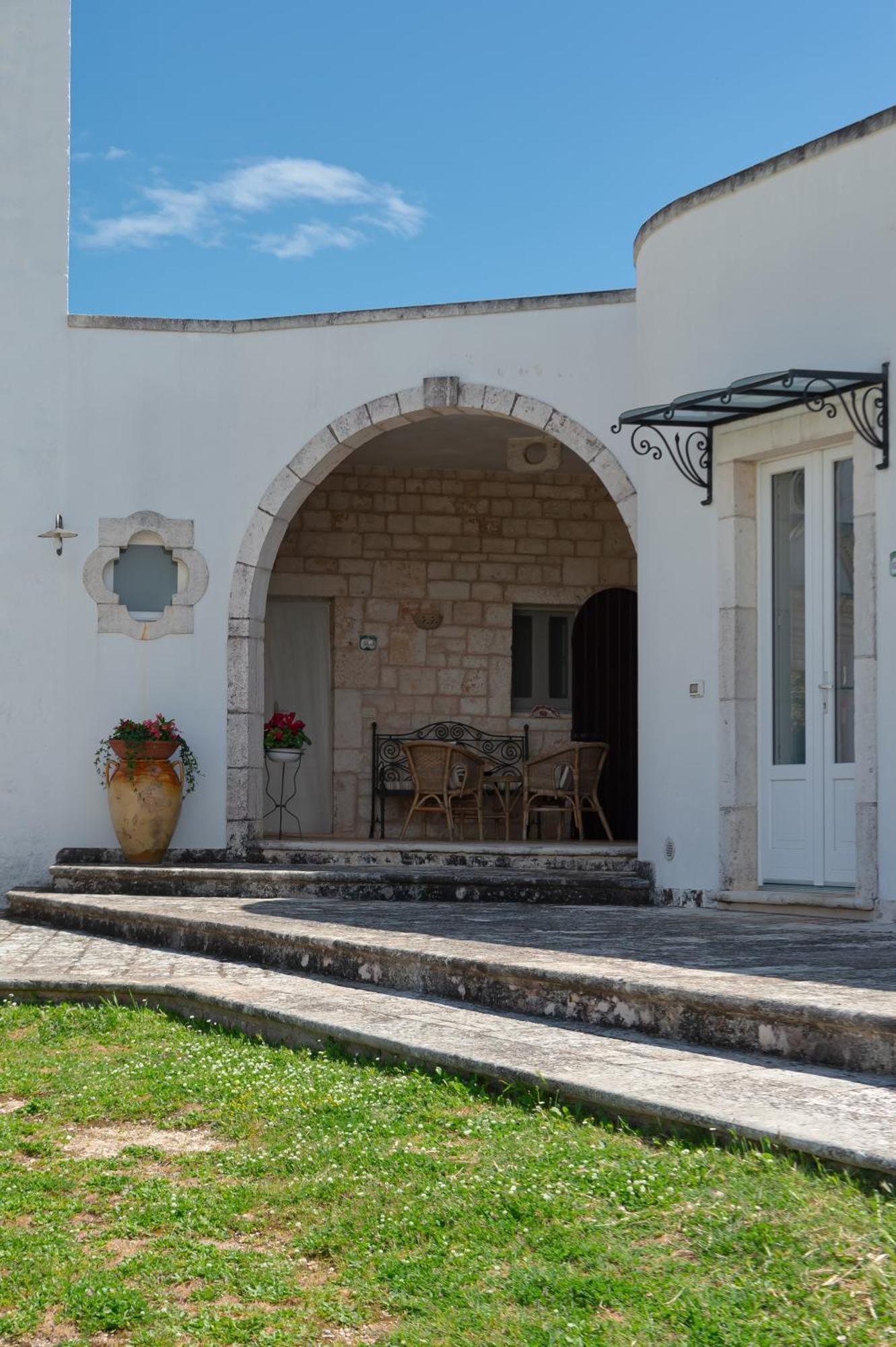 Agriturismo Masseria Aprile لوكوروتوندو المظهر الخارجي الصورة