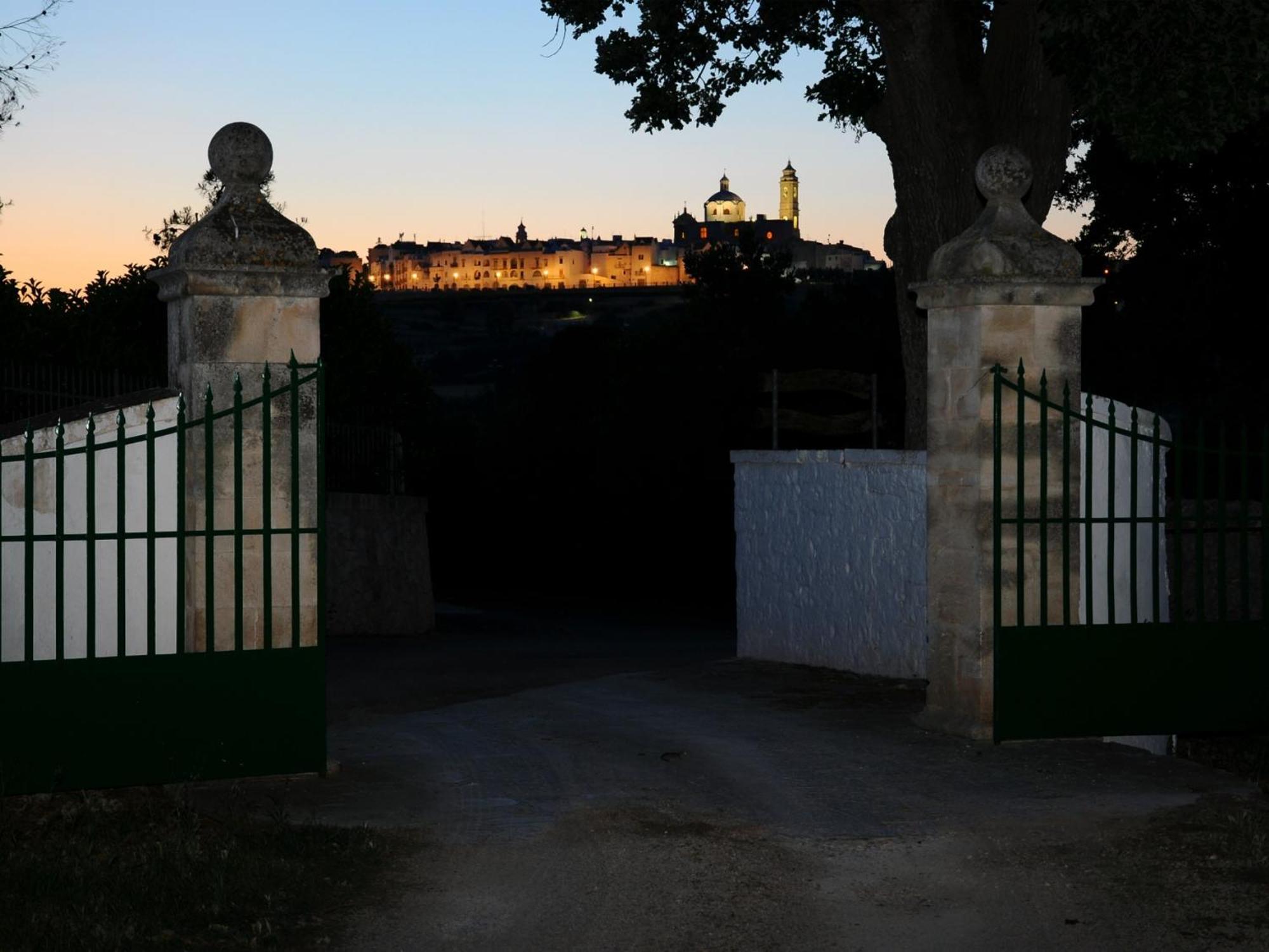 Agriturismo Masseria Aprile لوكوروتوندو المظهر الخارجي الصورة